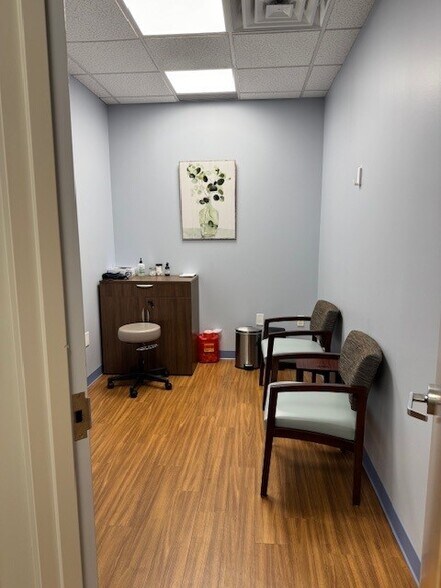 More Photos Of 766 W Lincoln Hwy, Exton Medical For Lease
