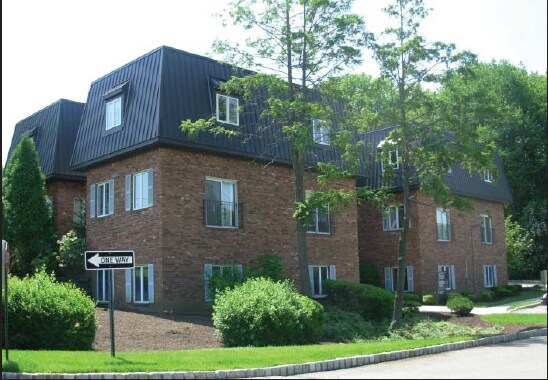 More Photos Of 29 Columbia Tpke, Florham Park Medical For Sale