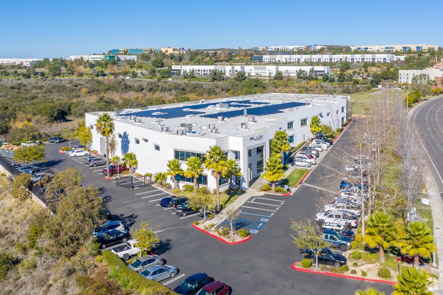 More Photos Of 2685 S Melrose Dr, Vista Warehouse For Lease