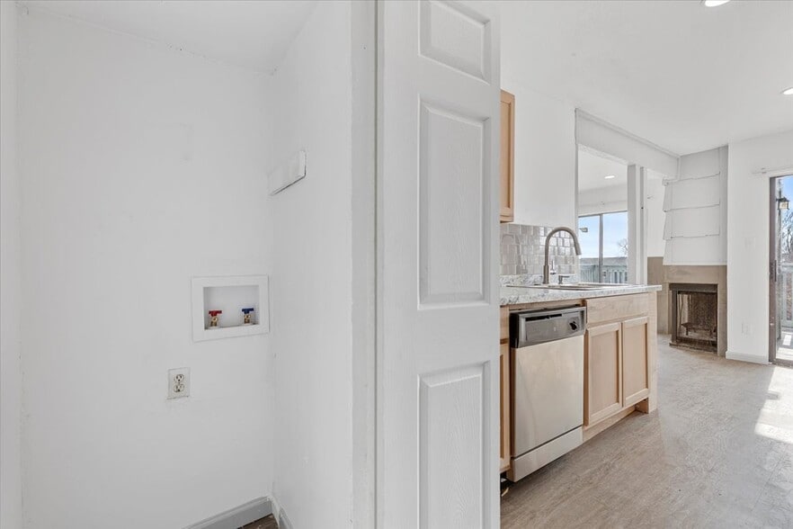 More Photos Of 5220 Tahoe Trl, Austin Apartments For Sale