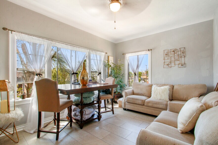More Photos Of 2364-2370 Lime Ave, Long Beach Multifamily For Sale