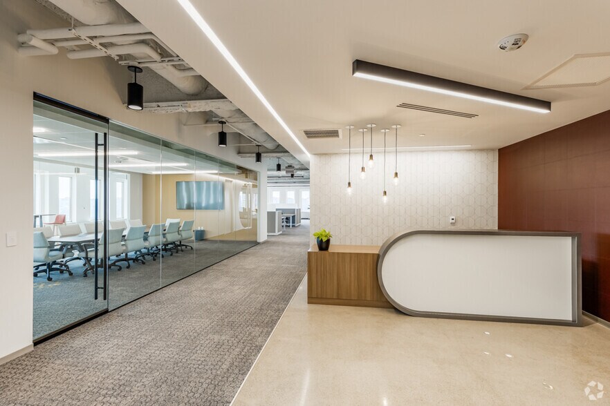 Photo of 28th Floor Ste 