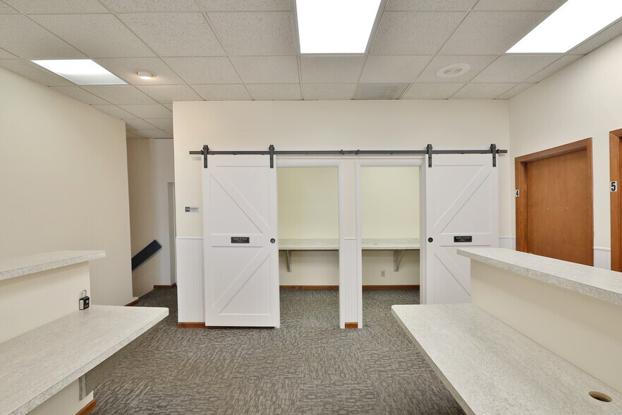 More Photos Of 1600 Sheridan Dr, Lancaster Medical For Sale
