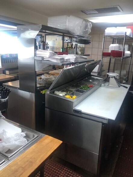 More Photos Of 750 N Addison Rd, Villa Park Restaurant For Sale