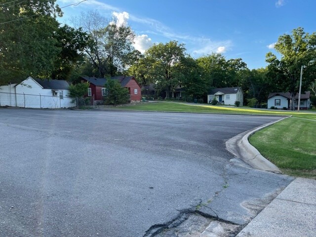 More Photos Of 5100 W 12th St, Little Rock Medical For Sale