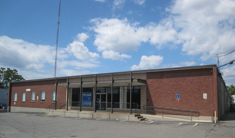 More Photos Of 77 Charles St, Needham Light Distribution For Lease