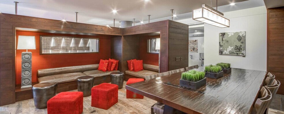 More Photos Of 1201 W Mt. Royal Ave, Baltimore Apartments For Lease