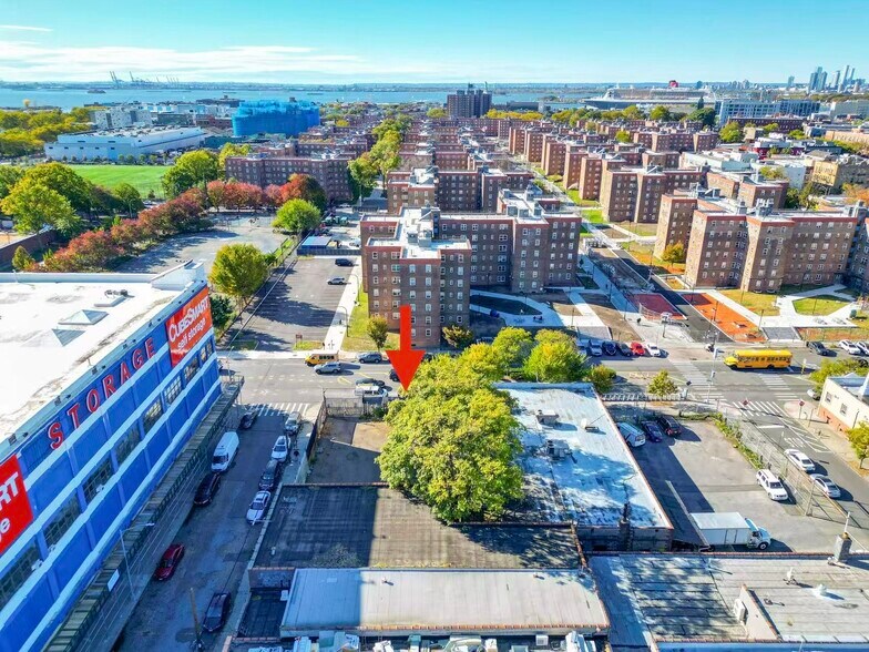 More Photos Of 195 Bush St, Brooklyn Warehouse For Lease