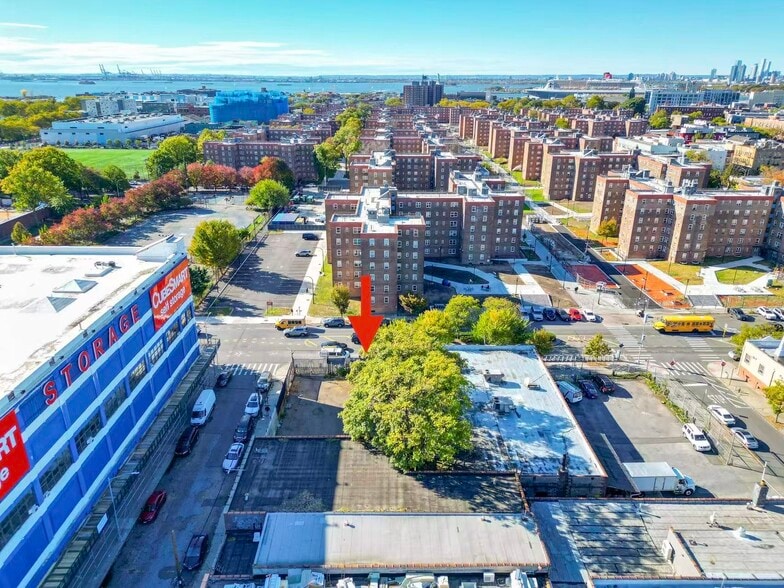 More Photos Of 195 Bush St, Brooklyn Warehouse For Lease