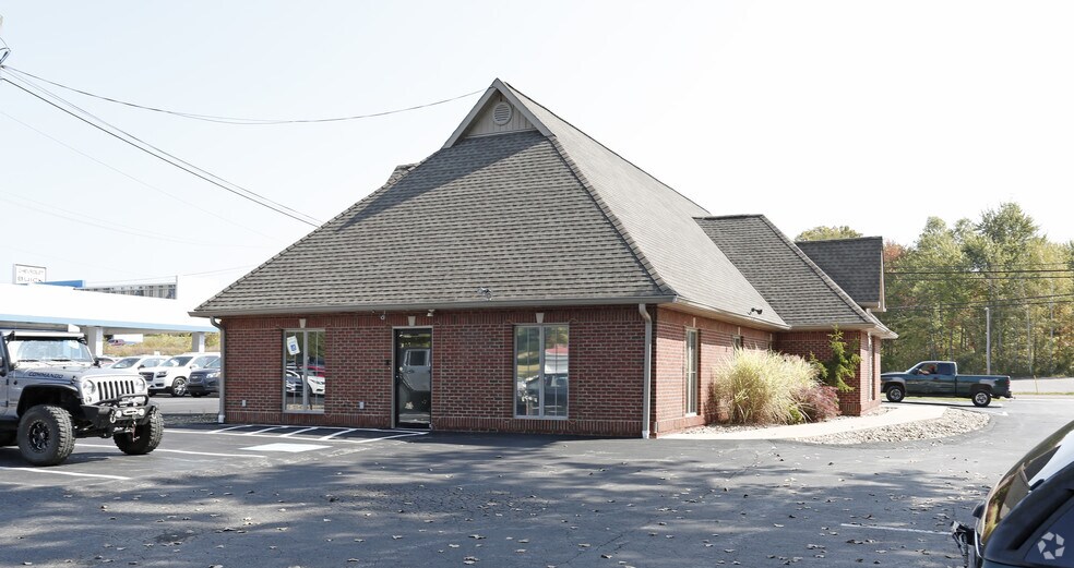 More Photos Of 215 Grove City Rd, Slippery Rock Medical For Sale