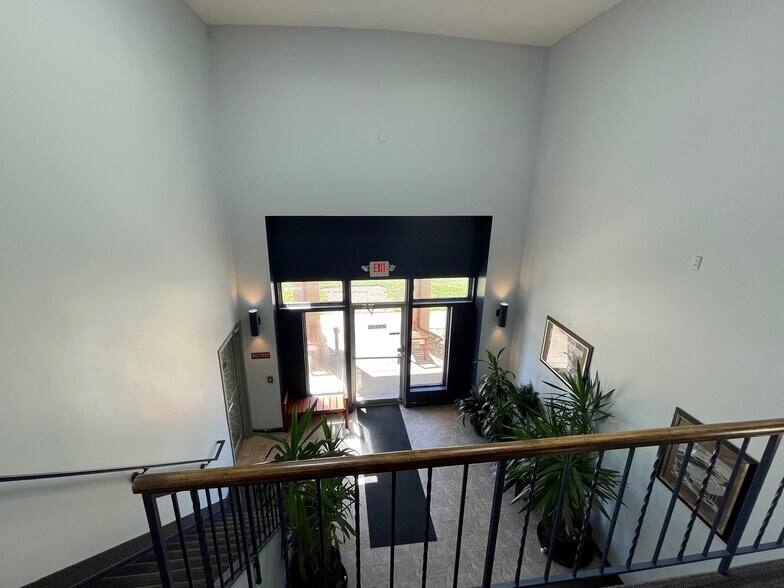 More Photos Of 303 21st St, Newport General Retail For Lease