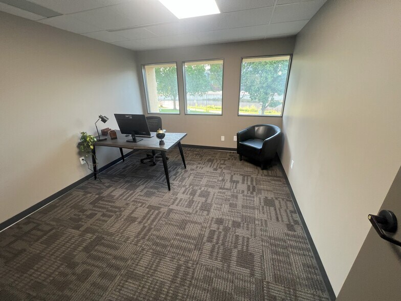 More Photos Of 300 3rd Ave SE, Rochester Medical For Sale