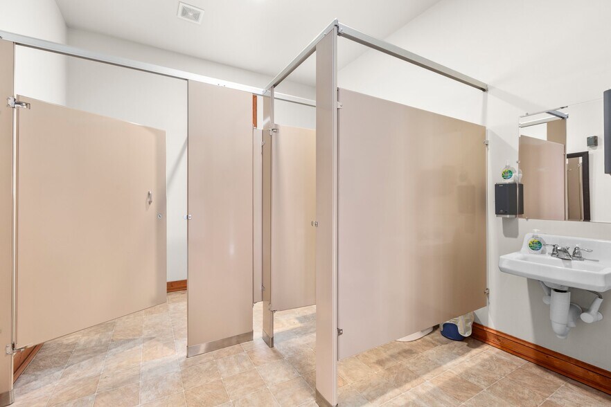 More Photos Of 378 John Tucker Rd, Madison Religious Facility For Sale