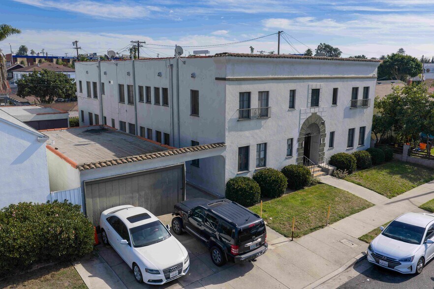 More Photos Of 406-408 S Grevillea Ave, Inglewood Apartments For Sale