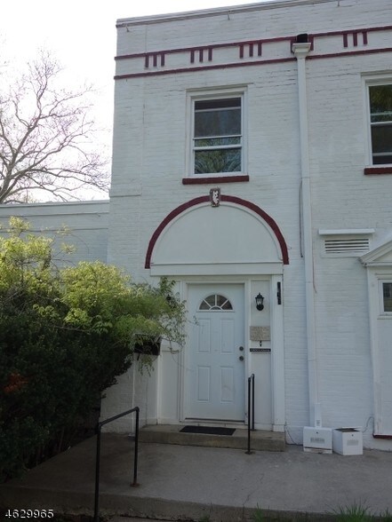 More Photos Of 155 Kilburn Pl, South Orange Office Residential For Lease