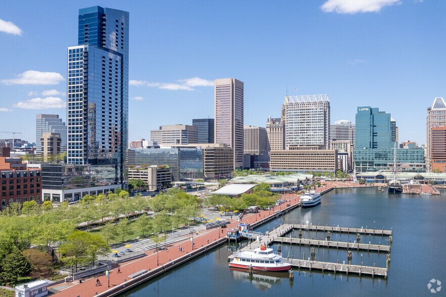 More Photos Of 100 Light St, Baltimore Office For Lease
