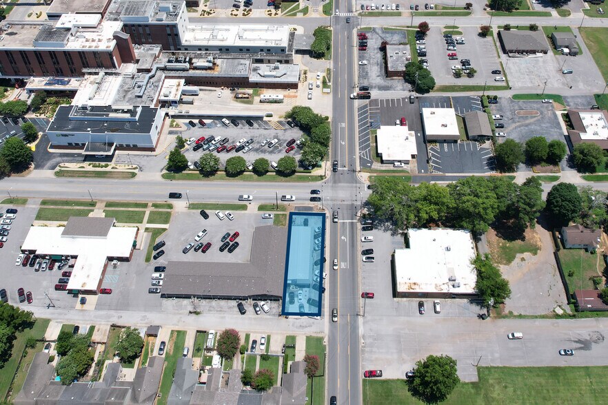 More Photos Of 1123 Somerville Rd SE, Decatur Restaurant For Sale