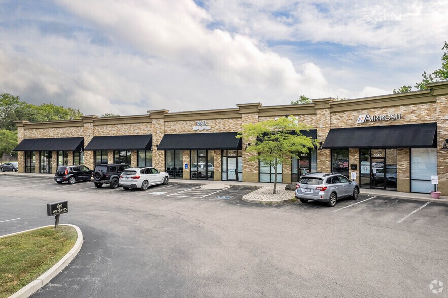 More Photos Of 5847 Far Hills Ave, Dayton Unknown For Lease