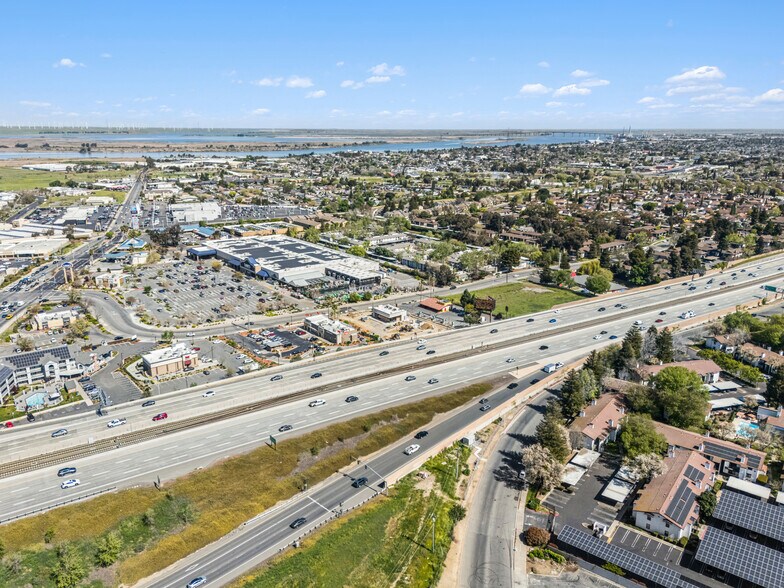 More Photos Of 2410 Mahogany Way, Antioch Fast Food For Sale