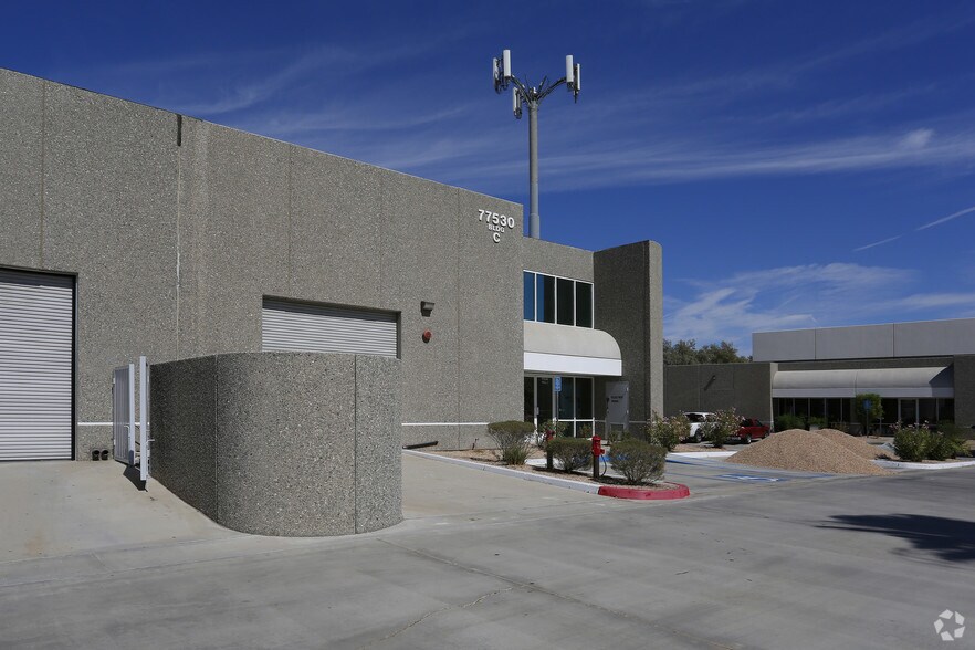 More Photos Of 77530 Enfield Ln, Palm Desert Showroom For Lease