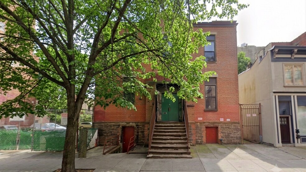 Primary Photo Of 148 India St, Brooklyn Warehouse For Lease