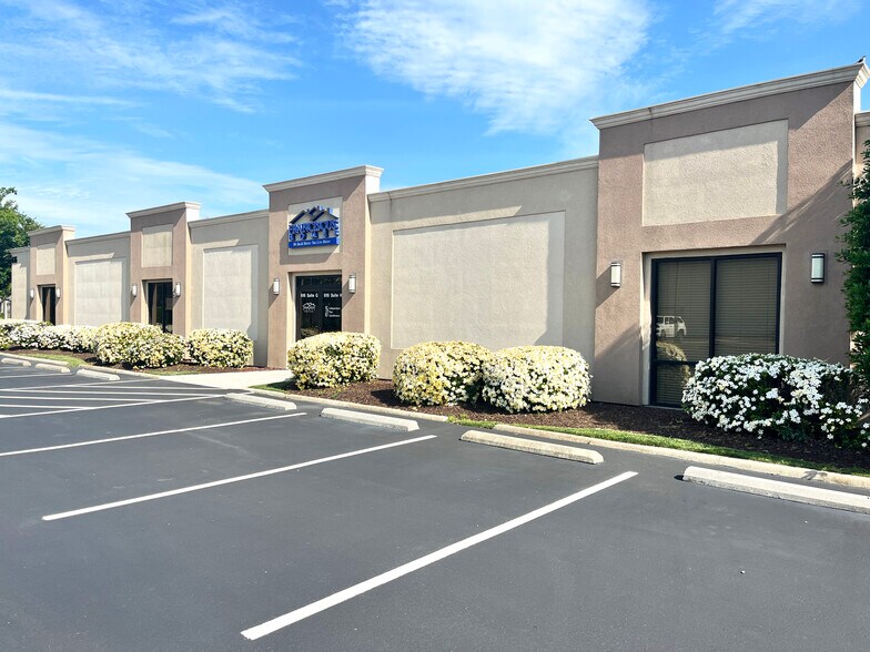 Primary Photo Of 616 Village Dr, Virginia Beach Office For Lease