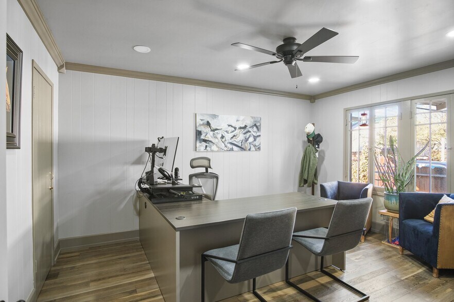 More Photos Of 741 E Main St, Turlock Office Residential For Lease