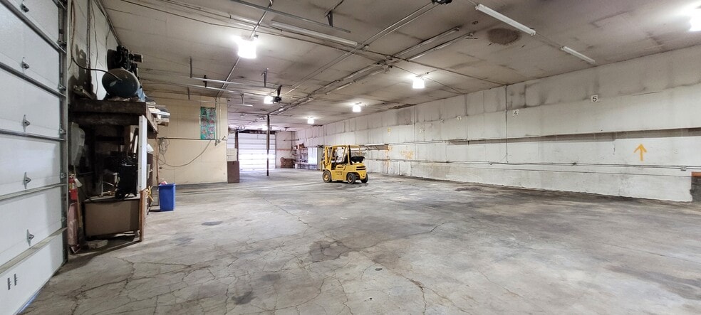 More Photos Of 3105 Vaughn Rd, Great Falls Industrial For Sale