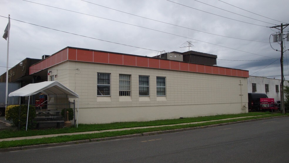 More Photos Of 250 Jackson St, Englewood Refrigeration Cold Storage For Sale