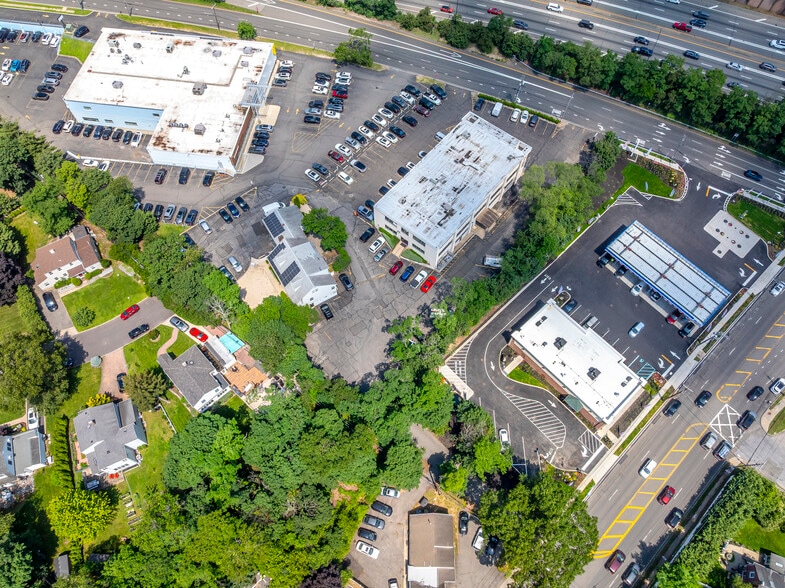 More Photos Of , Roslyn Heights Office For Sale