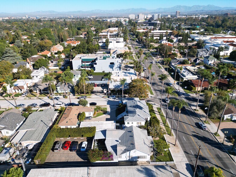 More Photos Of 1810 N Broadway, Santa Ana Medical For Sale