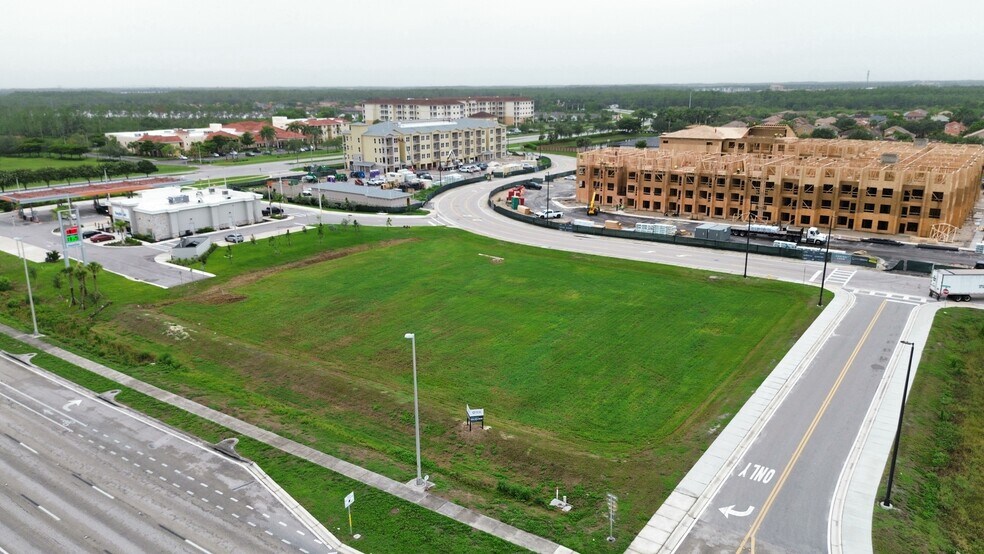 More Photos Of 2350 Champion Ring Rd, Fort Myers Land For Lease