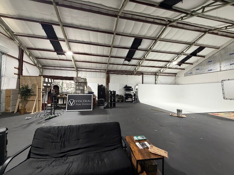 More Photos Of 898 Bradford St SW, Gainesville Warehouse For Lease