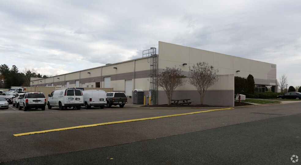 More Photos Of 8575 Magellan Pky, Richmond Research And Development For Lease