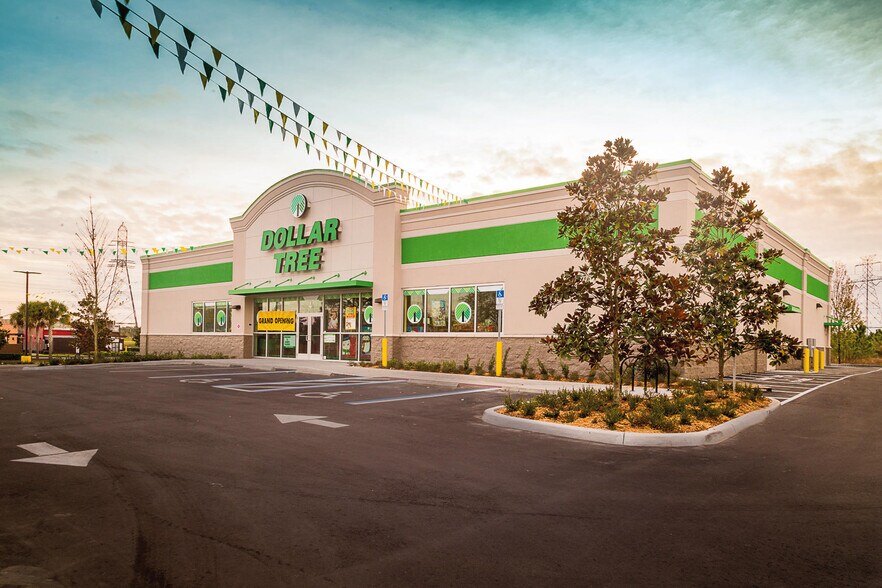 Primary Photo Of 601 N Main St, Robersonville Freestanding For Lease
