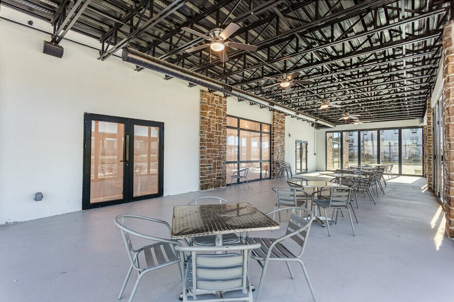 More Photos Of 10841 Composite Dr, Dallas Lodge Meeting Hall For Sale