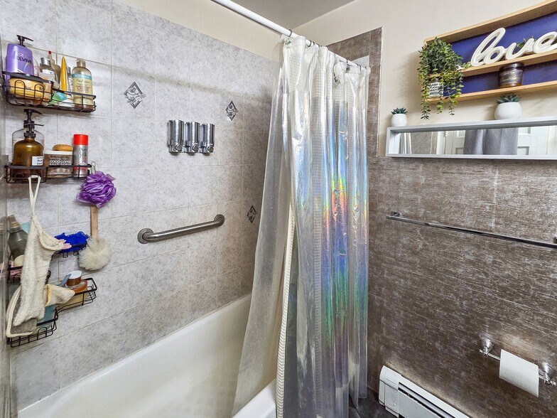 More Photos Of 14 48th St, Weehawken Apartments For Sale
