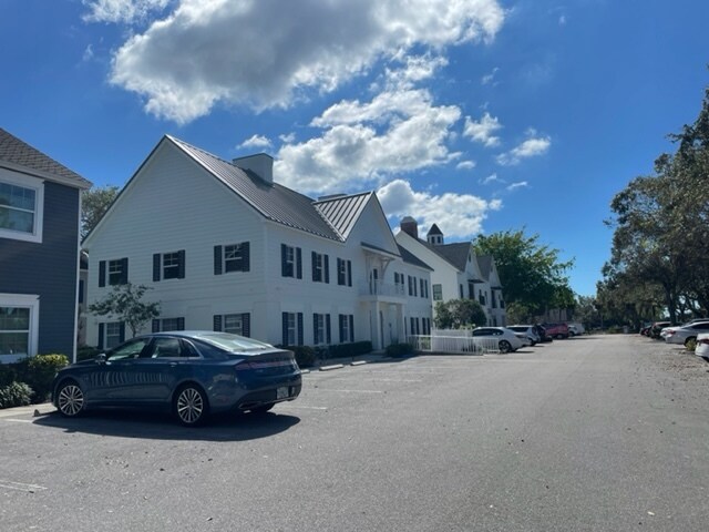 More Photos Of 1012 Goodlette Rd N, Naples Medical For Lease