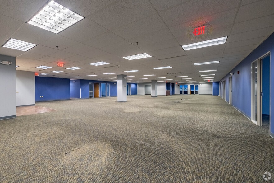 More Photos Of 4770 Duke Dr, Mason Office For Lease