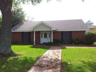 Primary Photo Of 3700 5th Ave, Lake Charles Office For Sale