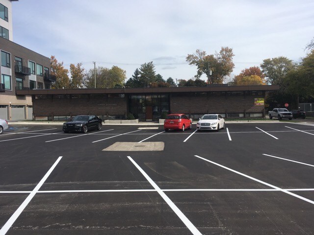 Primary Photo Of 751 Chestnut St, Birmingham Medical For Lease