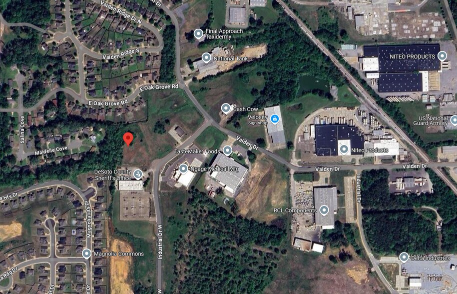 More Photos Of 3071 Industrial W dr, Hernando Distribution For Lease