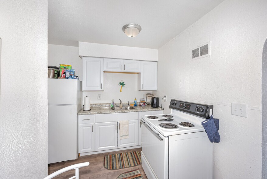 More Photos Of 940 Old Orchard Ave, Dayton Apartments For Sale