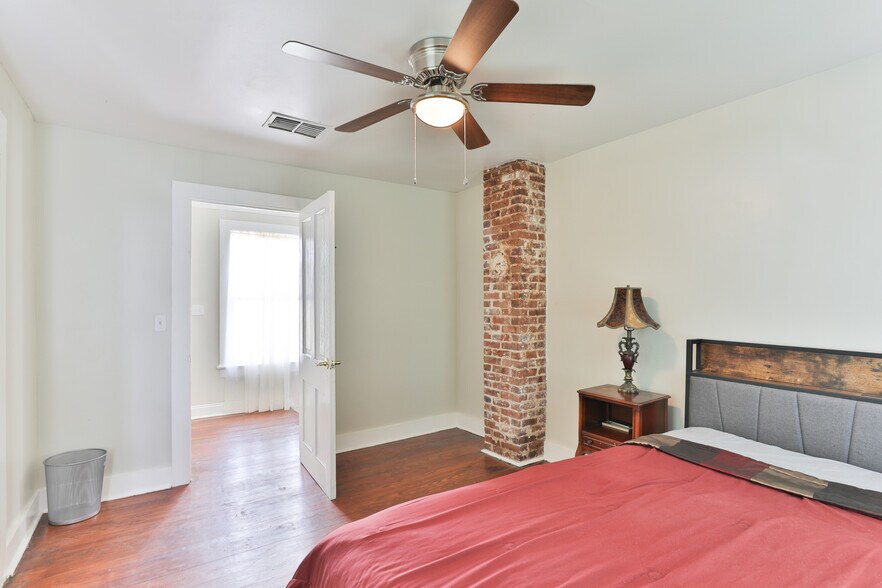 More Photos Of 40 Abbott St, Saint Augustine Flex For Sale
