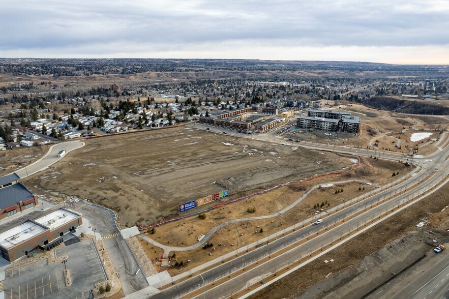 More Photos Of 25 Greenbriar Dr NW, Calgary Unknown For Lease