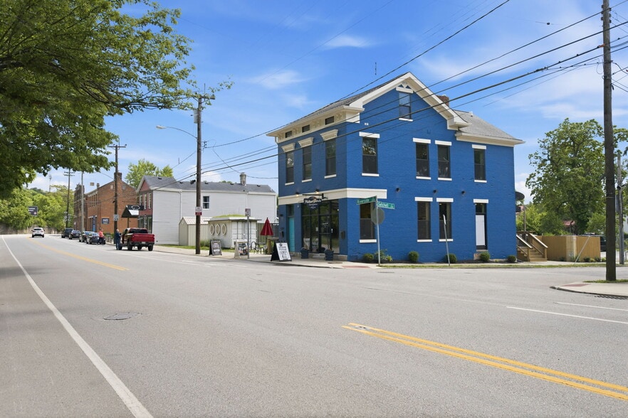 More Photos Of 3251 Riverside Dr, Cincinnati Loft Creative Space For Lease