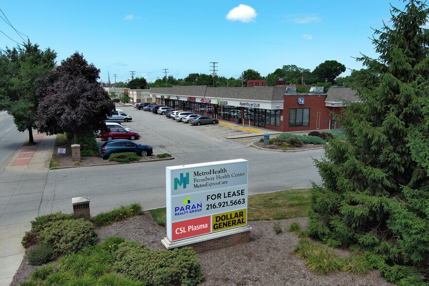 More Photos Of 6541-6801 Broadway Ave, Cleveland Unknown For Lease