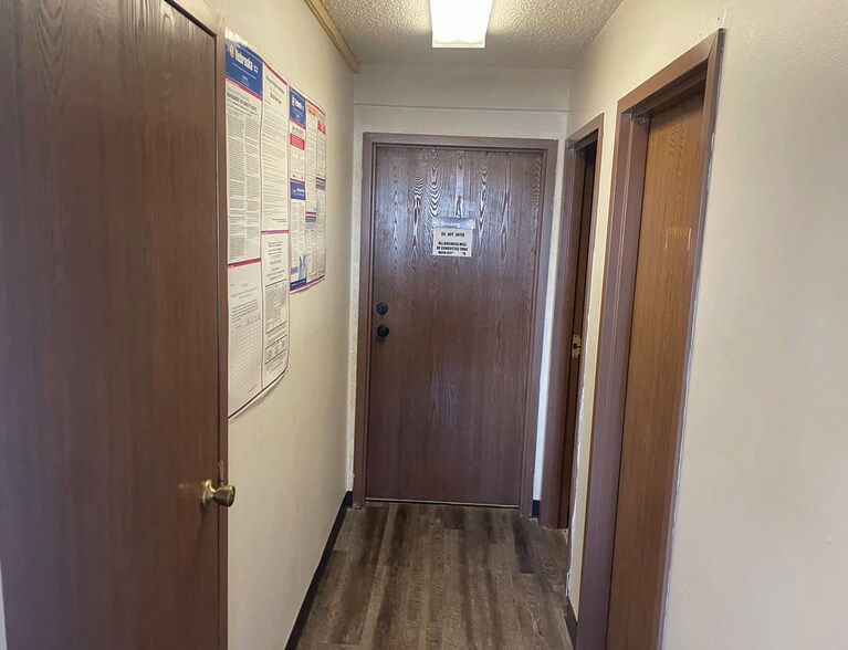 More Photos Of 439 W 25th St, Alliance Apartments For Sale