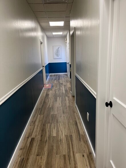 More Photos Of 4025 Austin Blvd, Island Park Freestanding For Lease