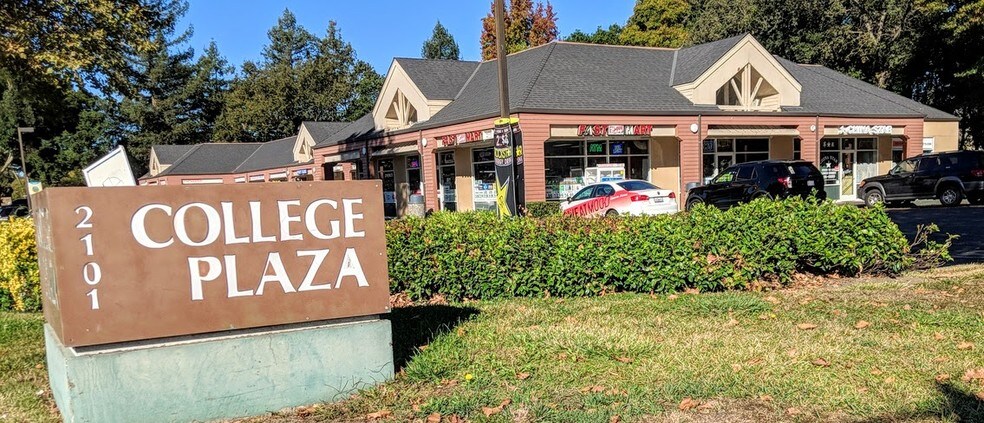 More Photos Of 2101 W College Ave, Santa Rosa Storefront For Lease